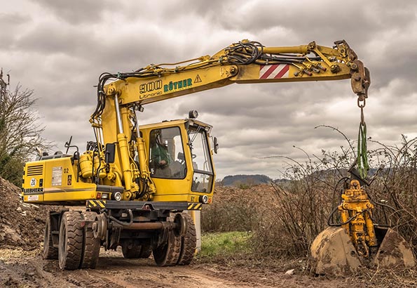 推土机价格比较及性价比分析